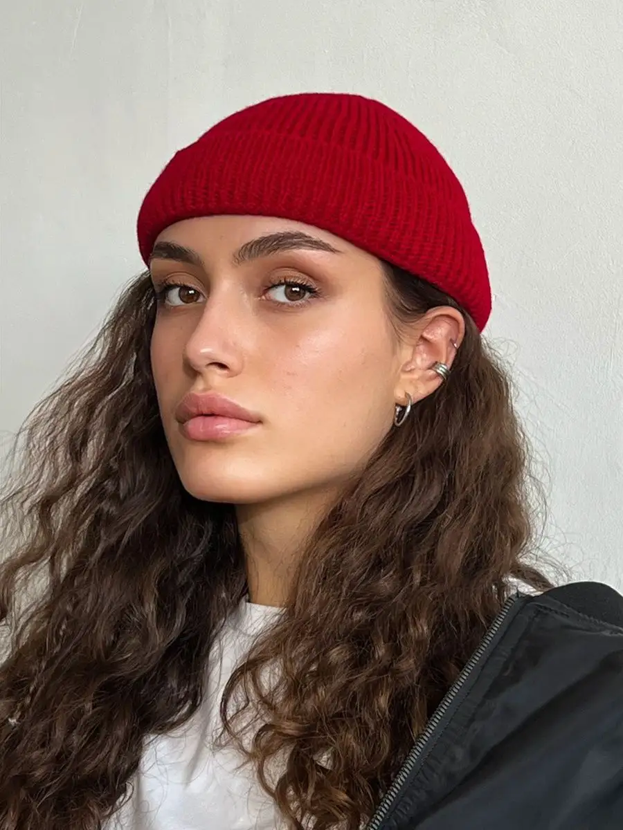 Стильные шапки и кепки сезона