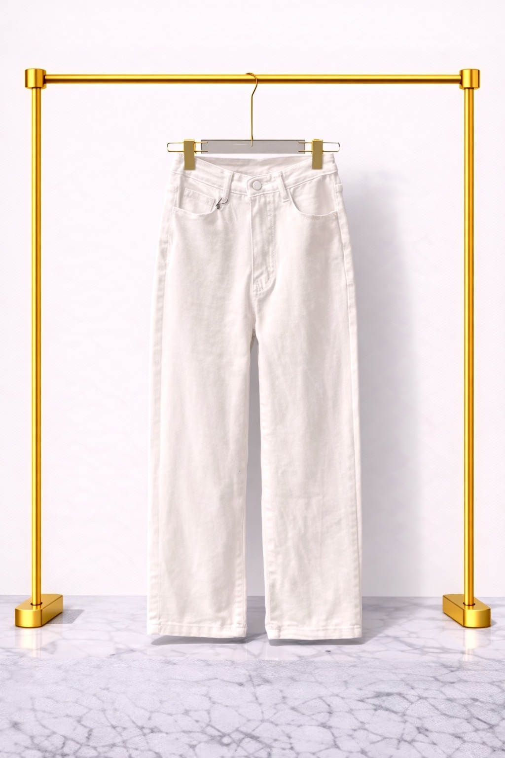 Женские джинсы (белые)