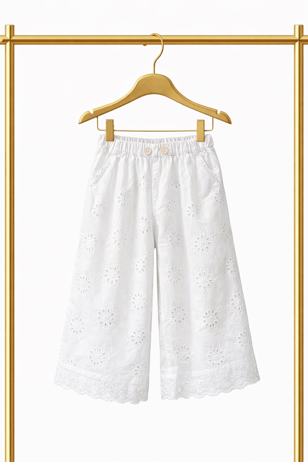 Брюки (белые с вышивкой)