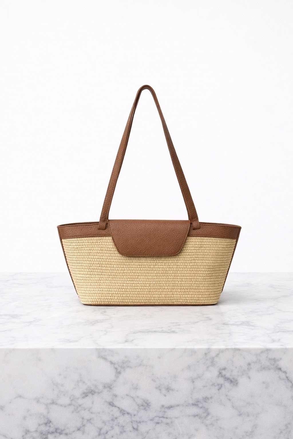 Сумка (соломенная с кожаными элементами)