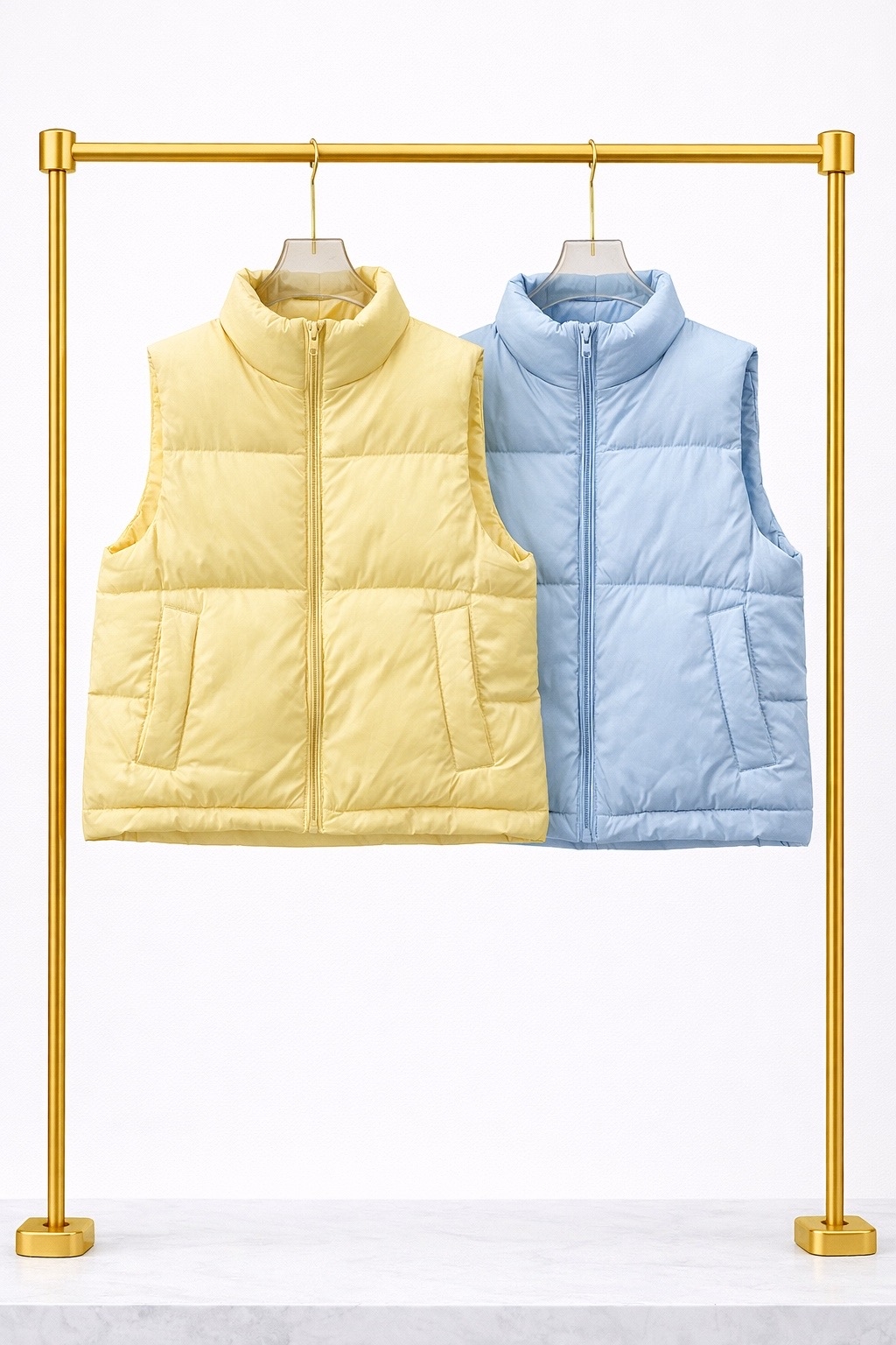 Утеплённый жилет (жёлтый / голубой)