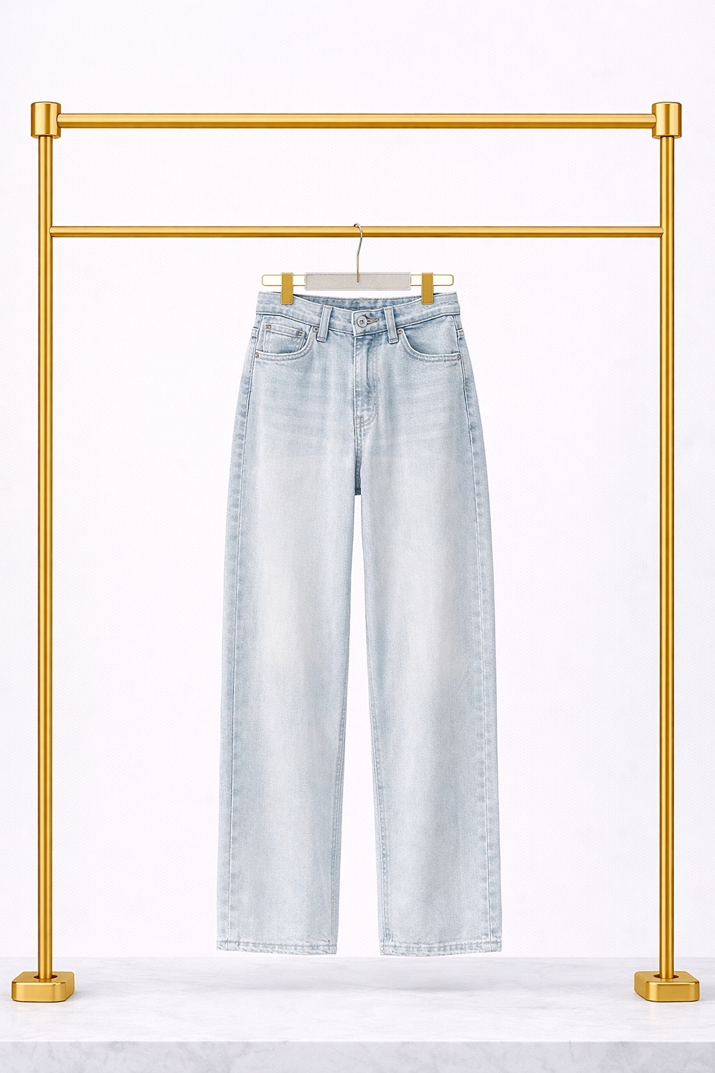 Джинсы прямого кроя (светло-голубые)