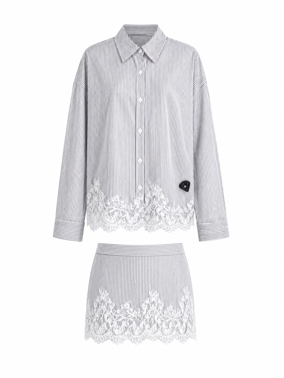 Комплект: рубашка и юбка с кружевом