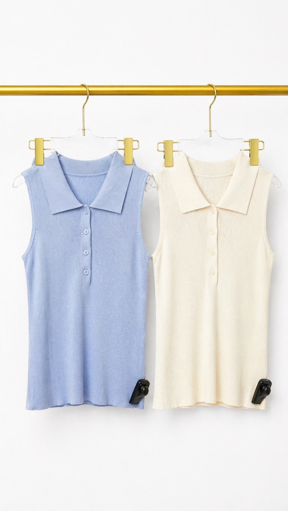 Трикотажные топы с воротником (голубой и молочный)
