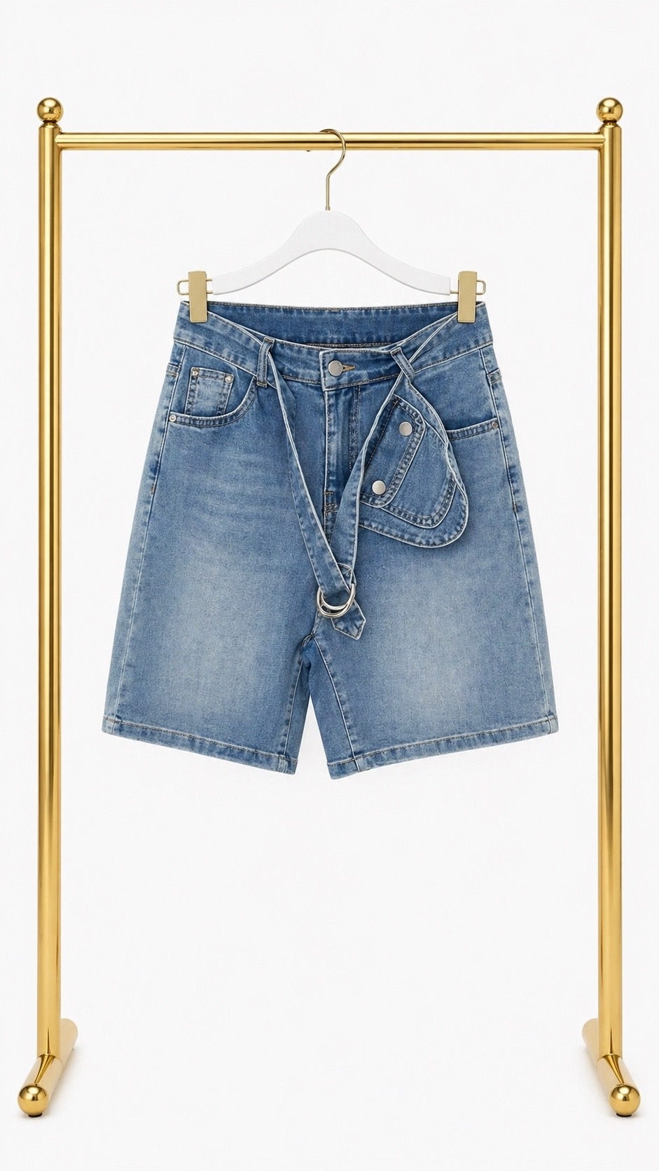 Джинсовые шорты