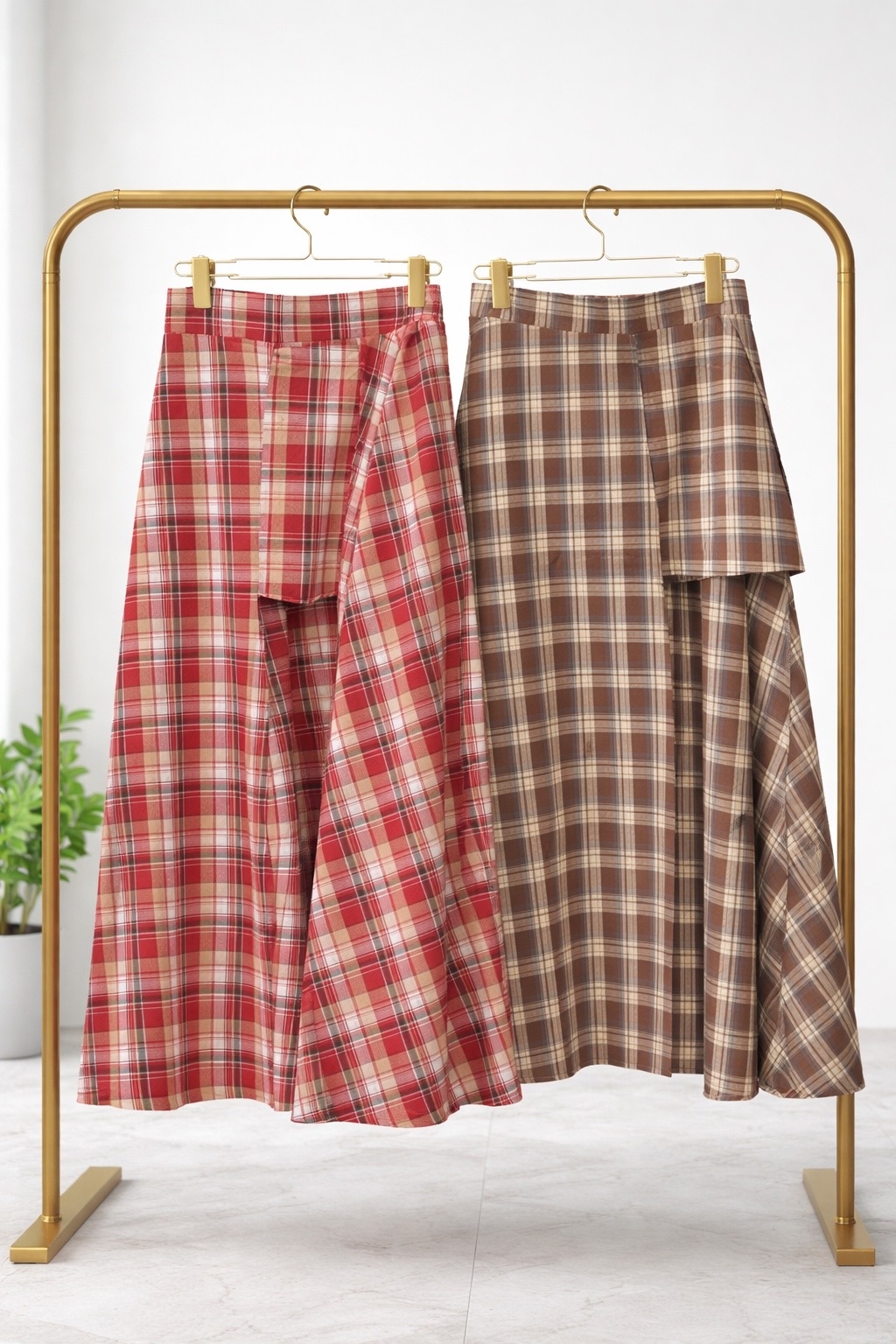 Юбки-шорты в клетку (2 варианта)